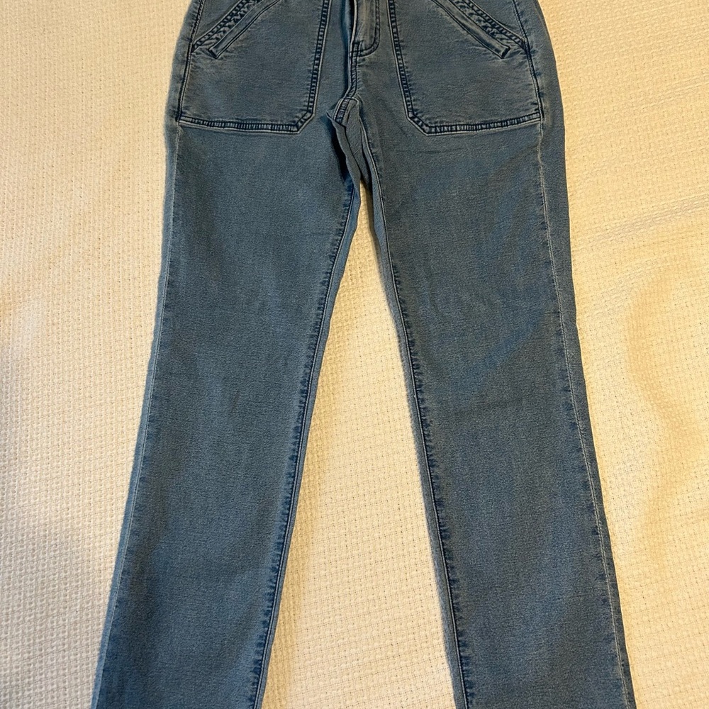 American Eagle Outfitters Blue Skinny Jeans NWT size 4
